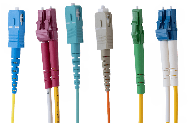 Patch cord de fibra óptica a la medida